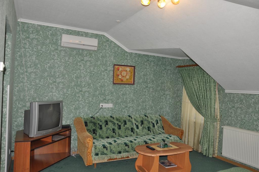 Focus Hotel Chust Pokoj fotografie