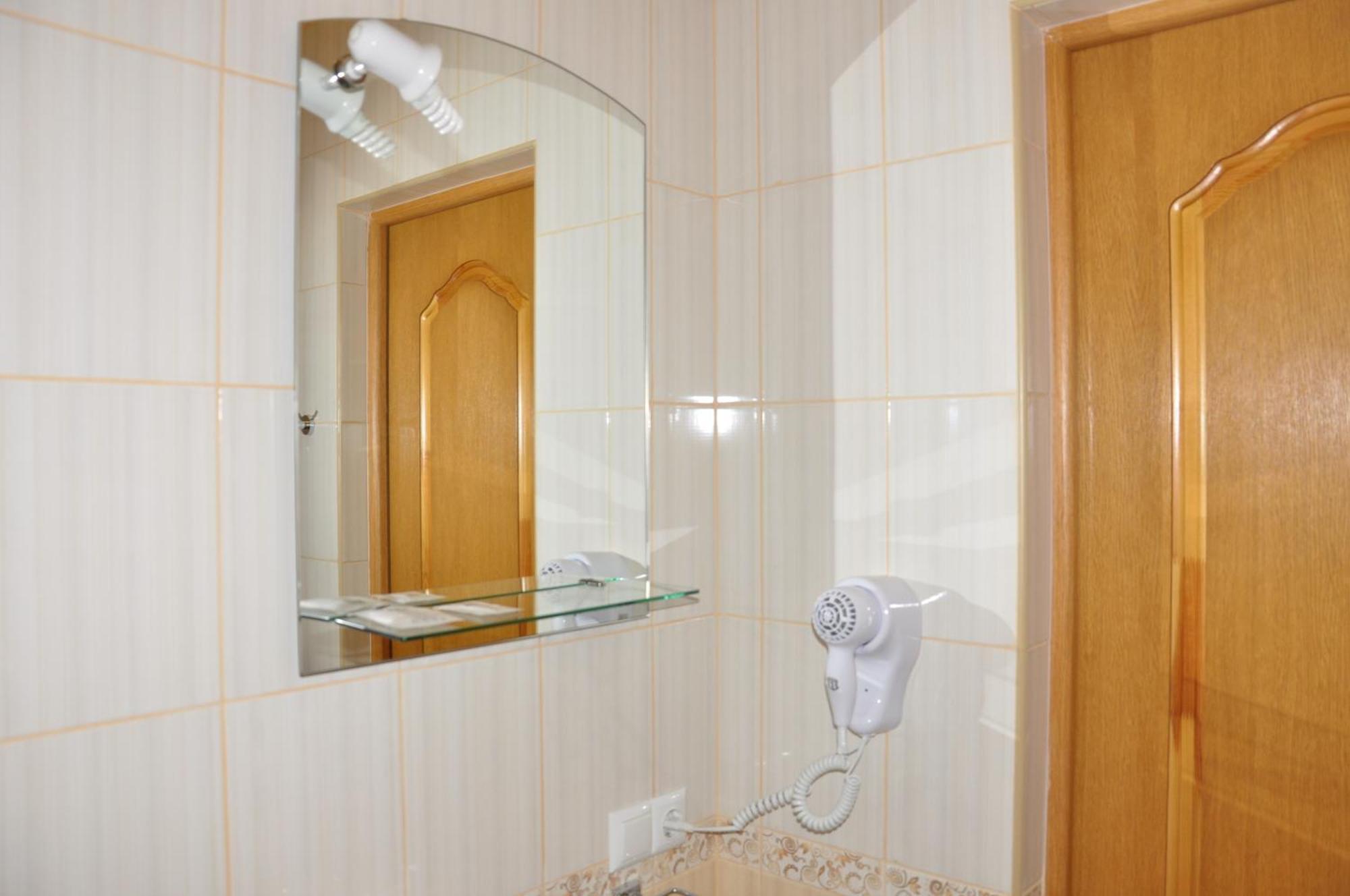 Focus Hotel Chust Pokoj fotografie
